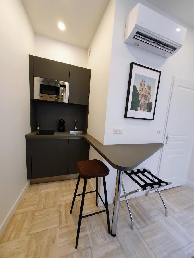 Premium Dans Belle Demeure - Hyper Centre-ville De Apartment *