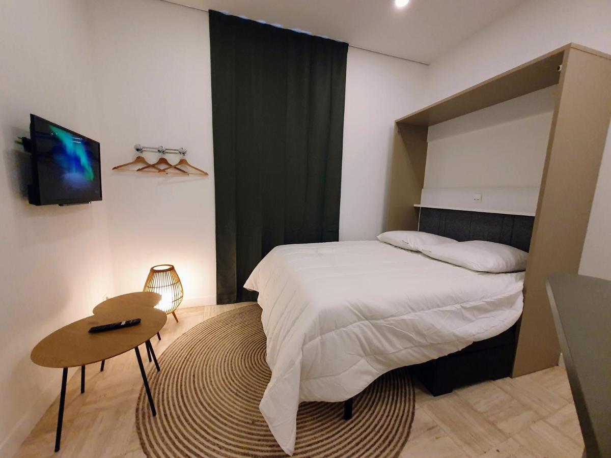 Premium Dans Belle Demeure - Hyper Centre-ville De *