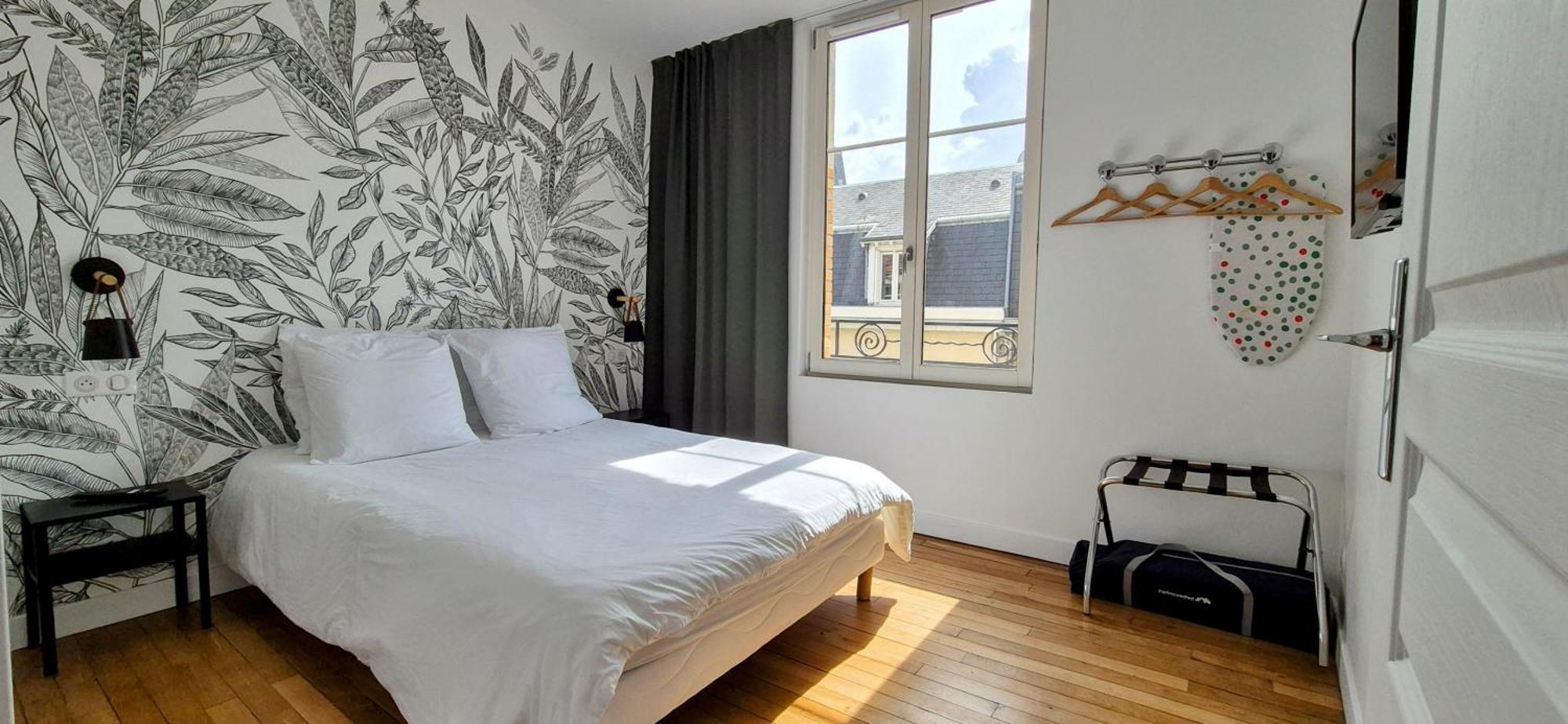 Premium Dans Belle Demeure - Hyper Centre-ville De Reims